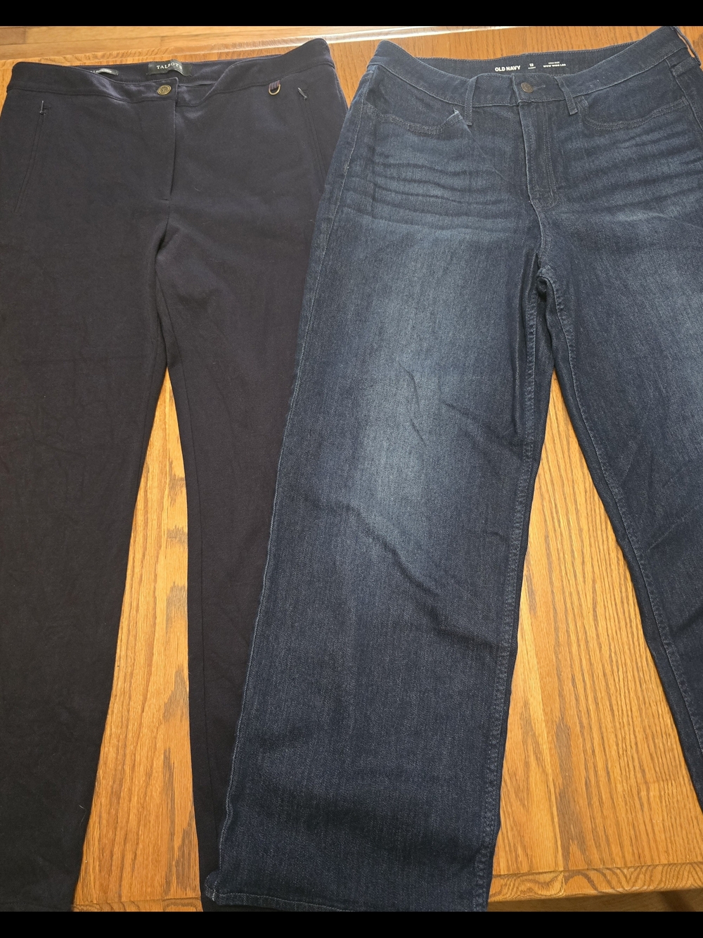 Old Navy Women's Dark Blue Straight Leg Jeans/ Talbot's Skinny Ankle Pants.